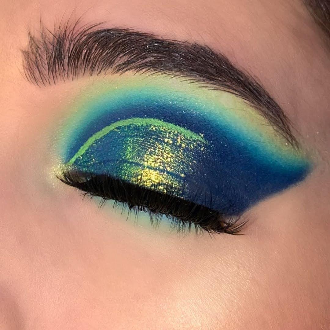 Proteus from Halo Moon: A Sea-Green Moment