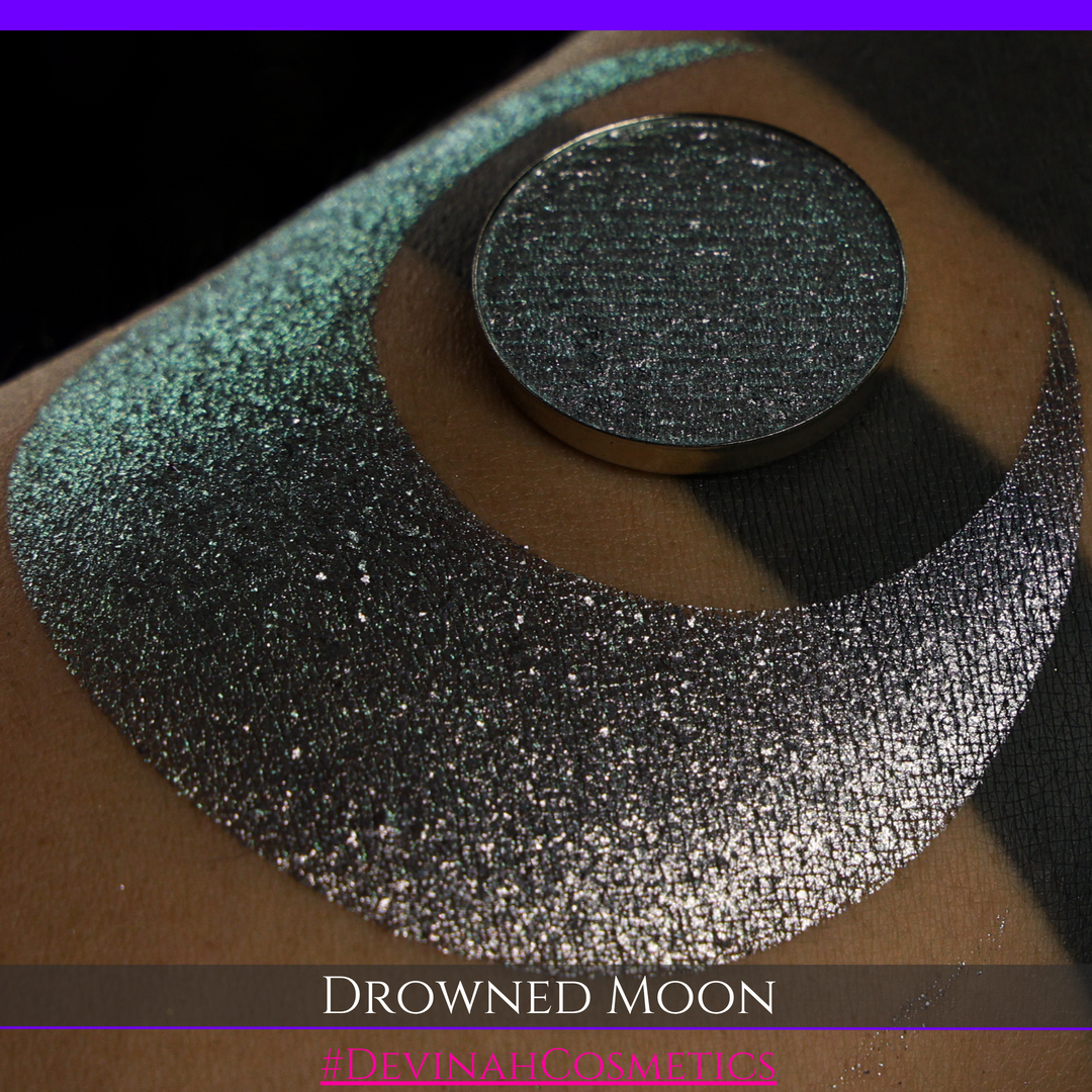 DROWNED MOON Pressed Pigment