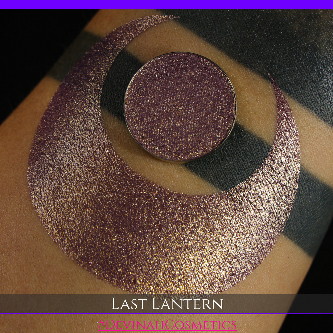 LAST LANTERN Pressed Pigment