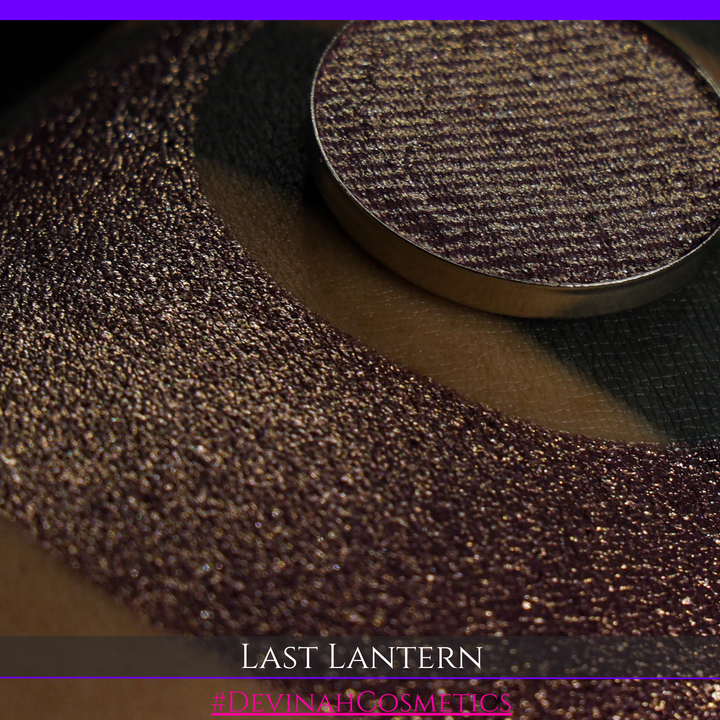 LAST LANTERN Pressed Pigment