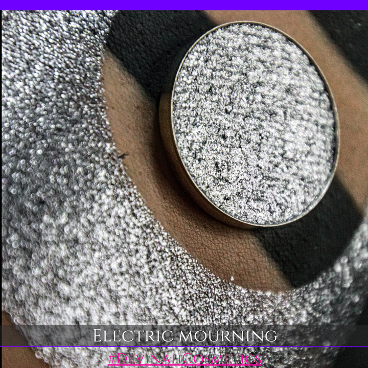 ELECTRIC MOURNING Pressed Pigment
