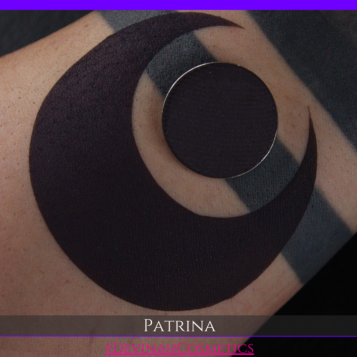 black plum eyeshadow matte pigment with crescent moon swatch from Devinah Cosmetics