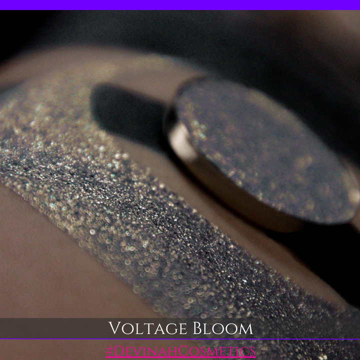 VOLTAGE BLOOM Pressed Pigment