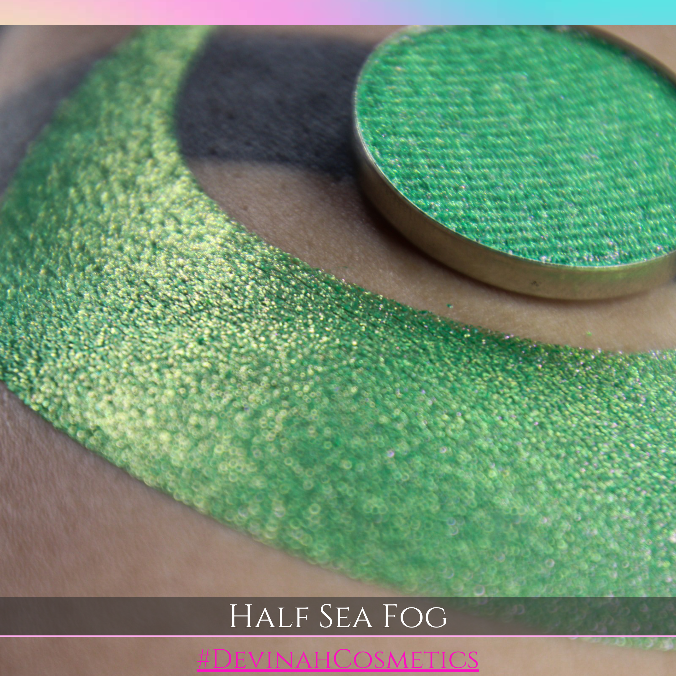 HALF SEA FOG Pressed Pigment