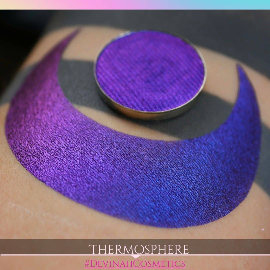 Multichrome multi chrome red pink blue indigo eyeshadow eye shadow