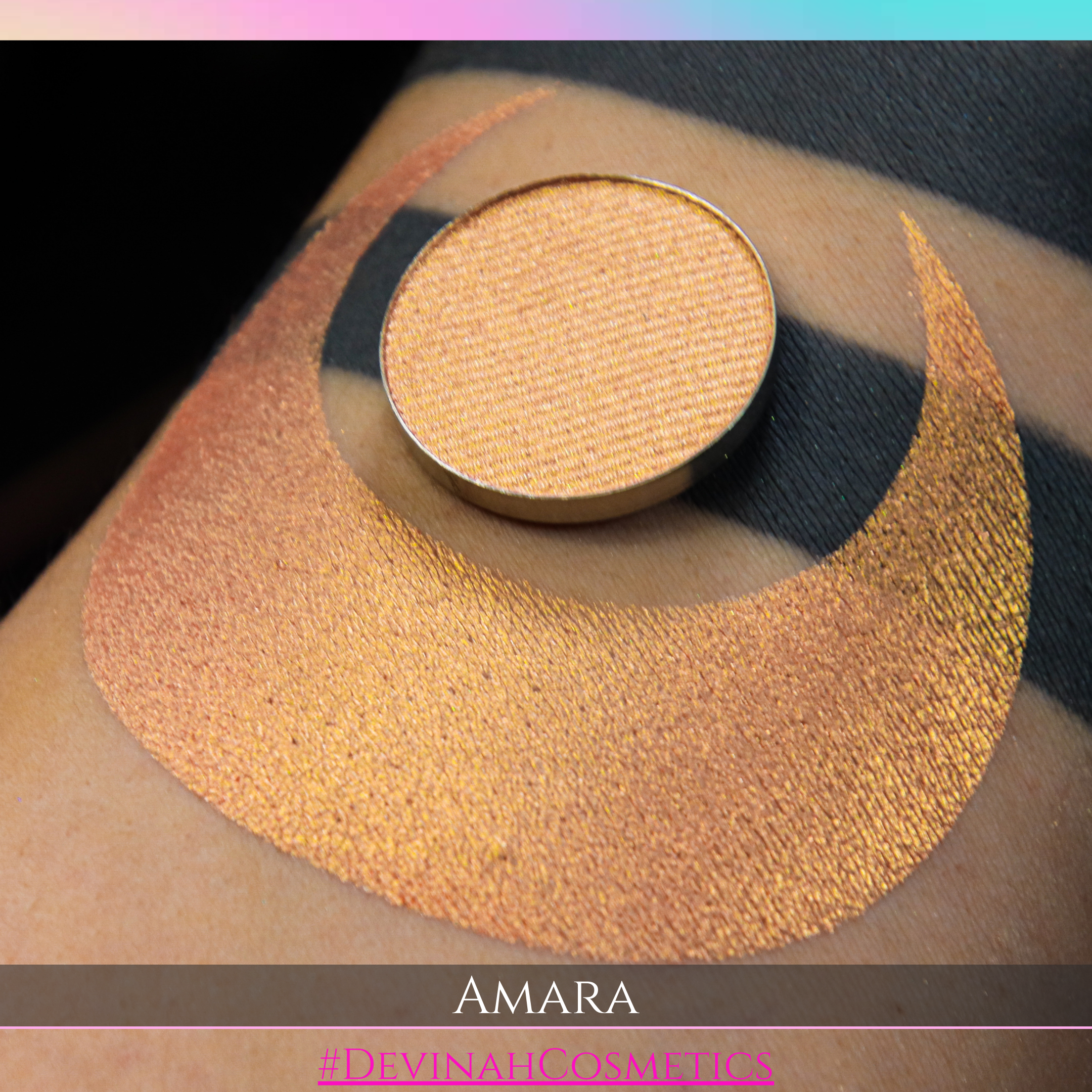 AMARA Pressed Pigment