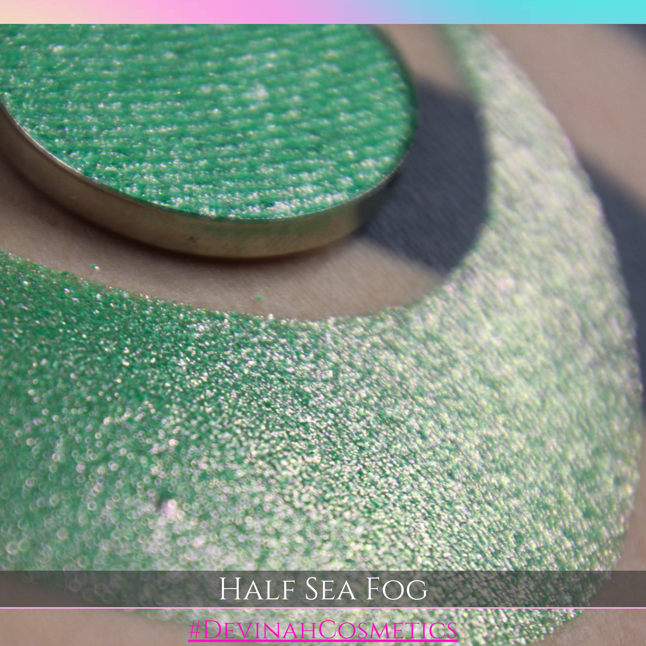 HALF SEA FOG Pressed Pigment