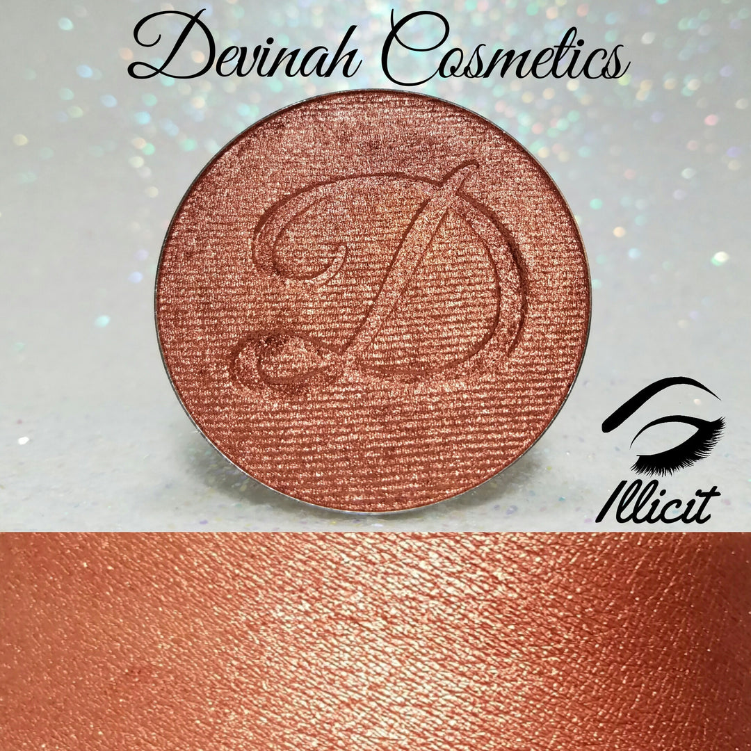 ILLICIT Pressed Pigment