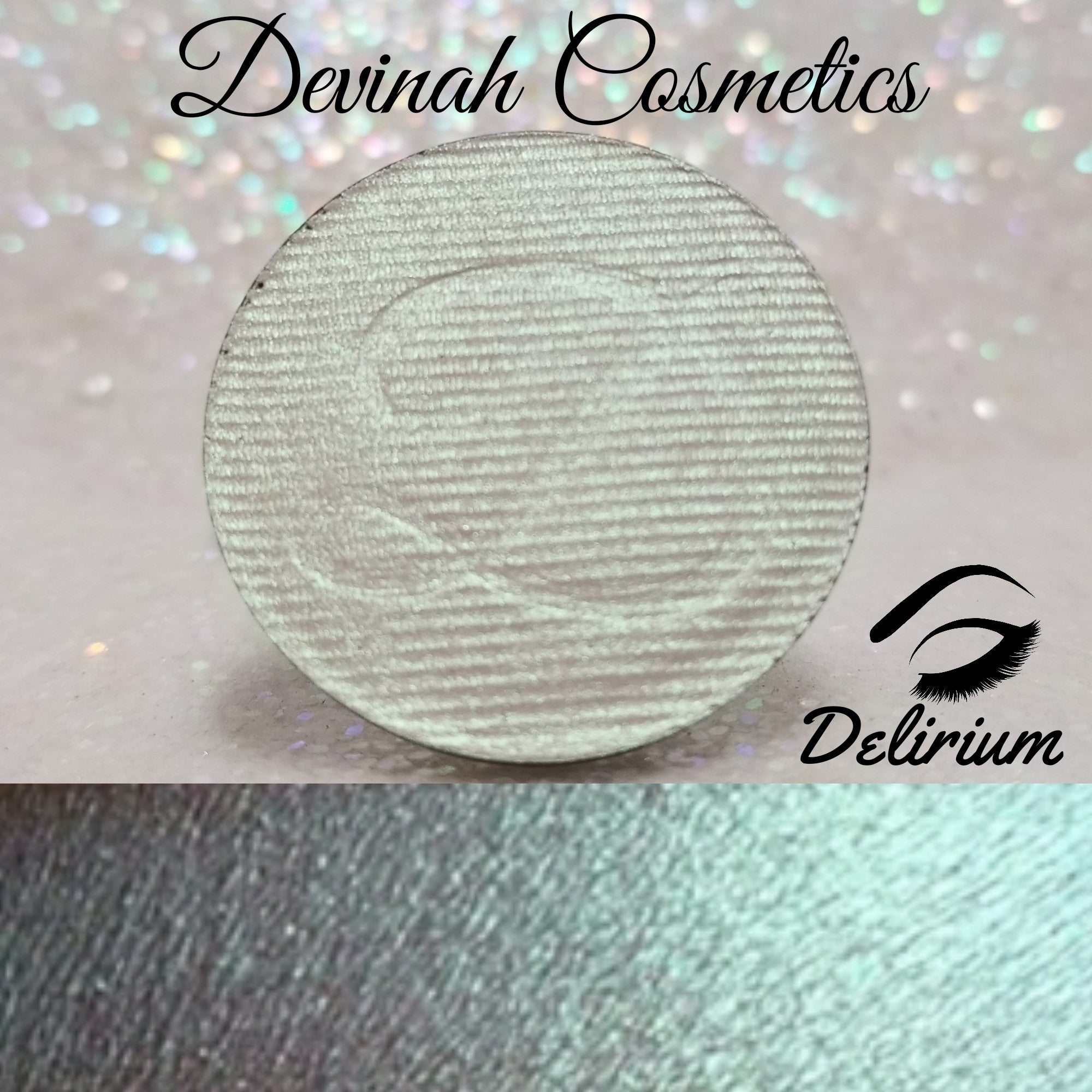 DELIRIUM Iridescent Face and Body Highlighter