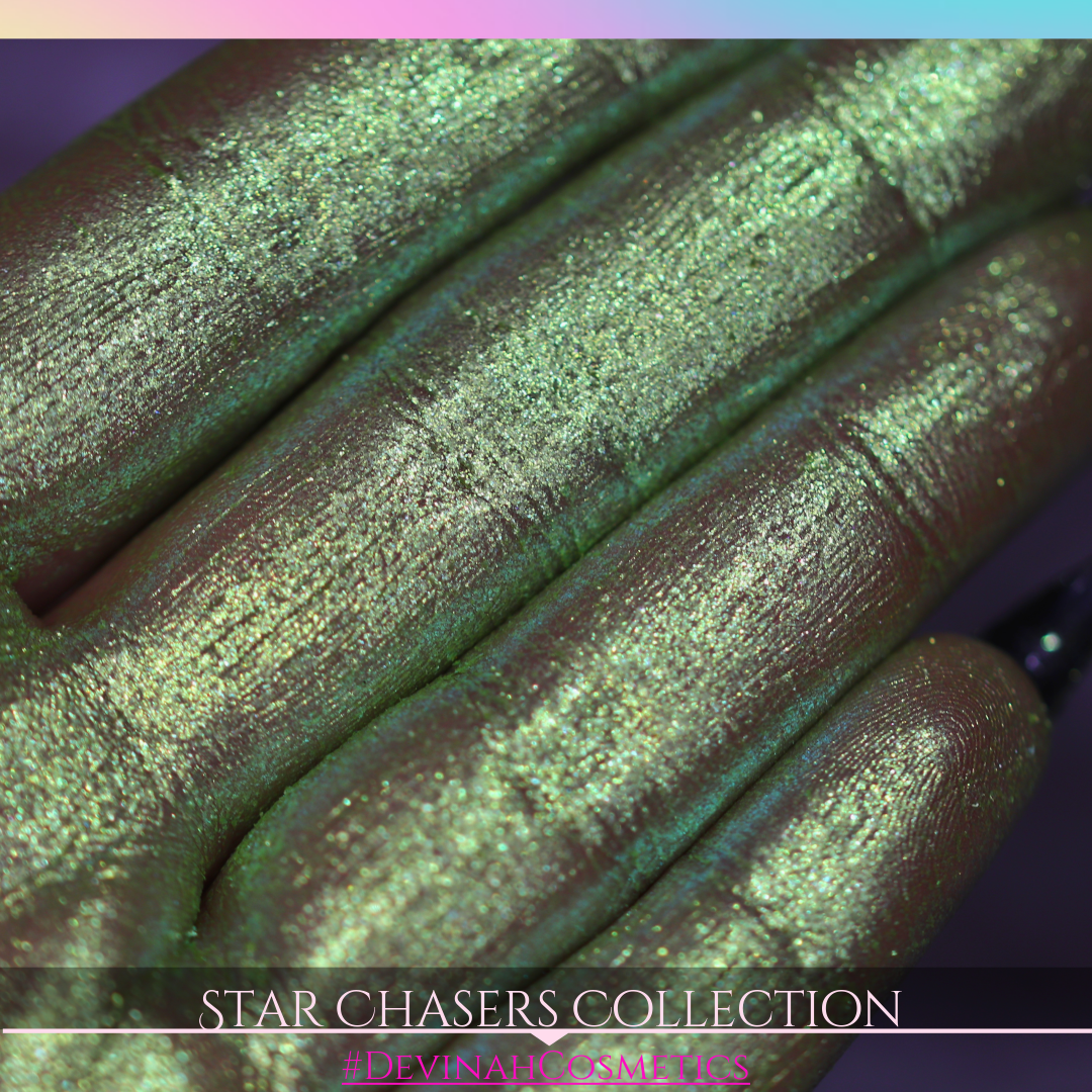 Star Chaser duochrome multichome eyeshadow eye shadow blue gold green