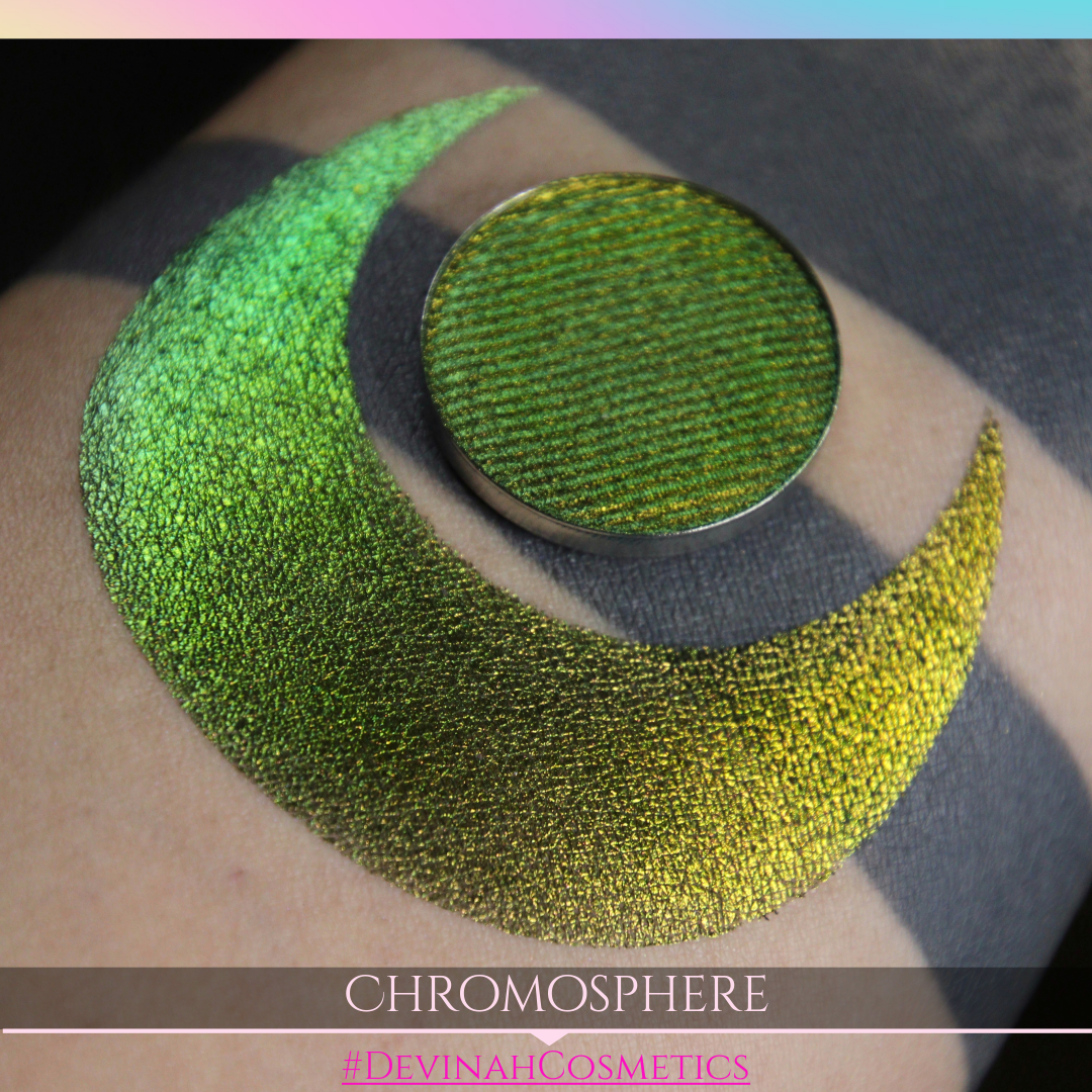 Blue green yellow gold multichrome trichrome duochrome eyeshadow eye shadow