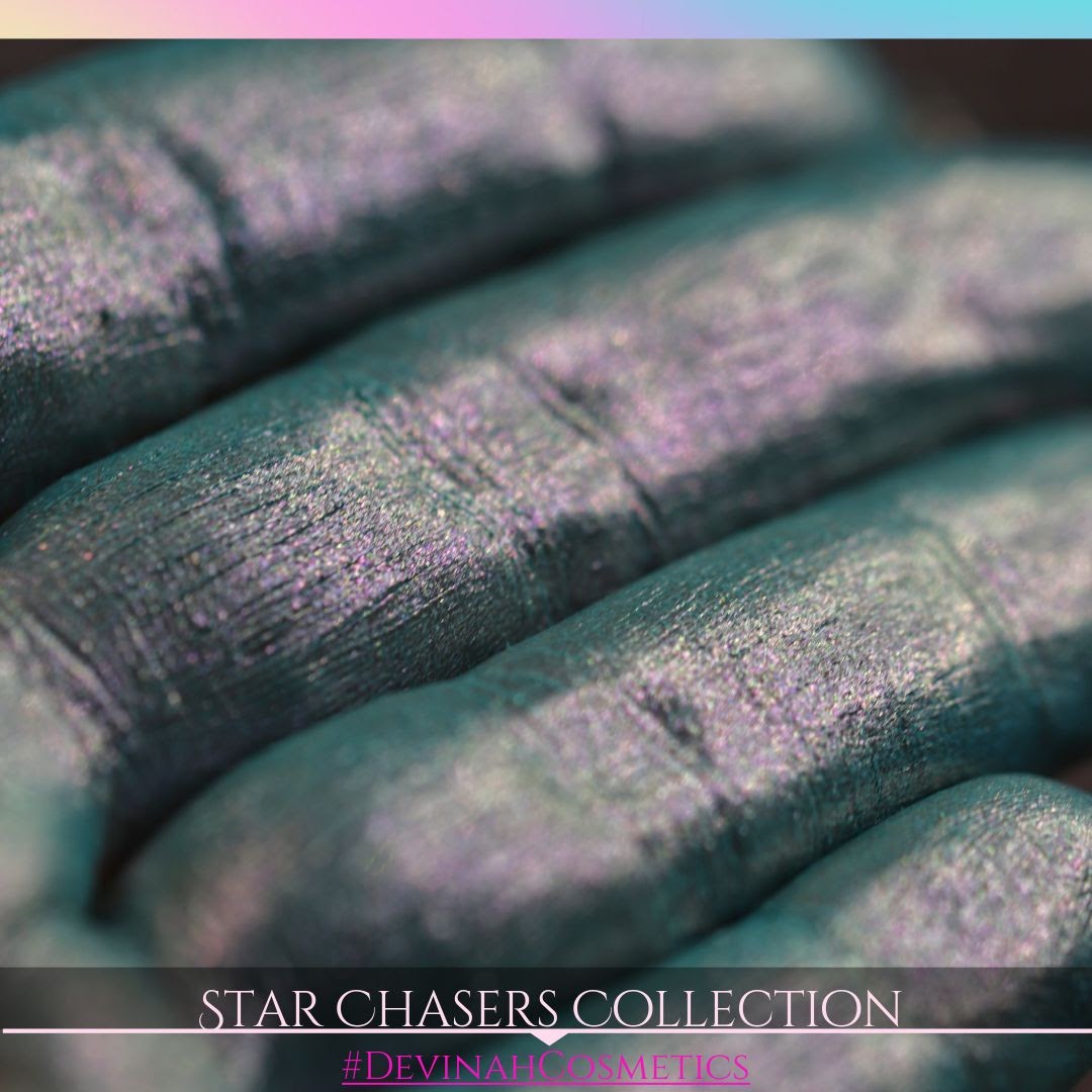 Star Chaser duochrome multichome eyeshadow eye shadow pink blue gold green