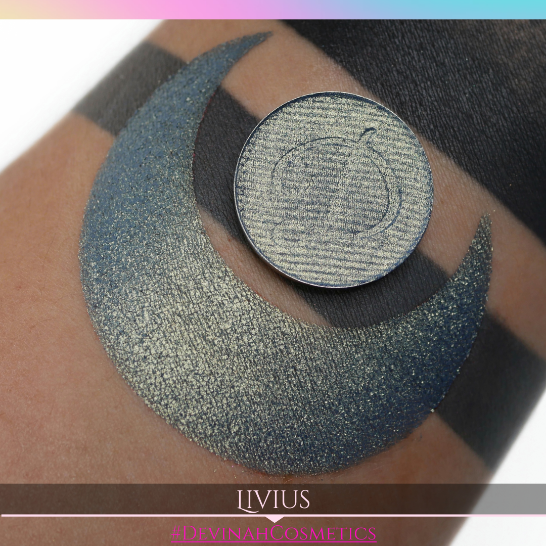 soft blue green with golden fip eyeshadow shimmer