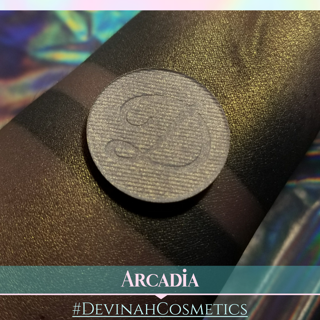 ARCADIA Iridescent Face and Body Highlighter