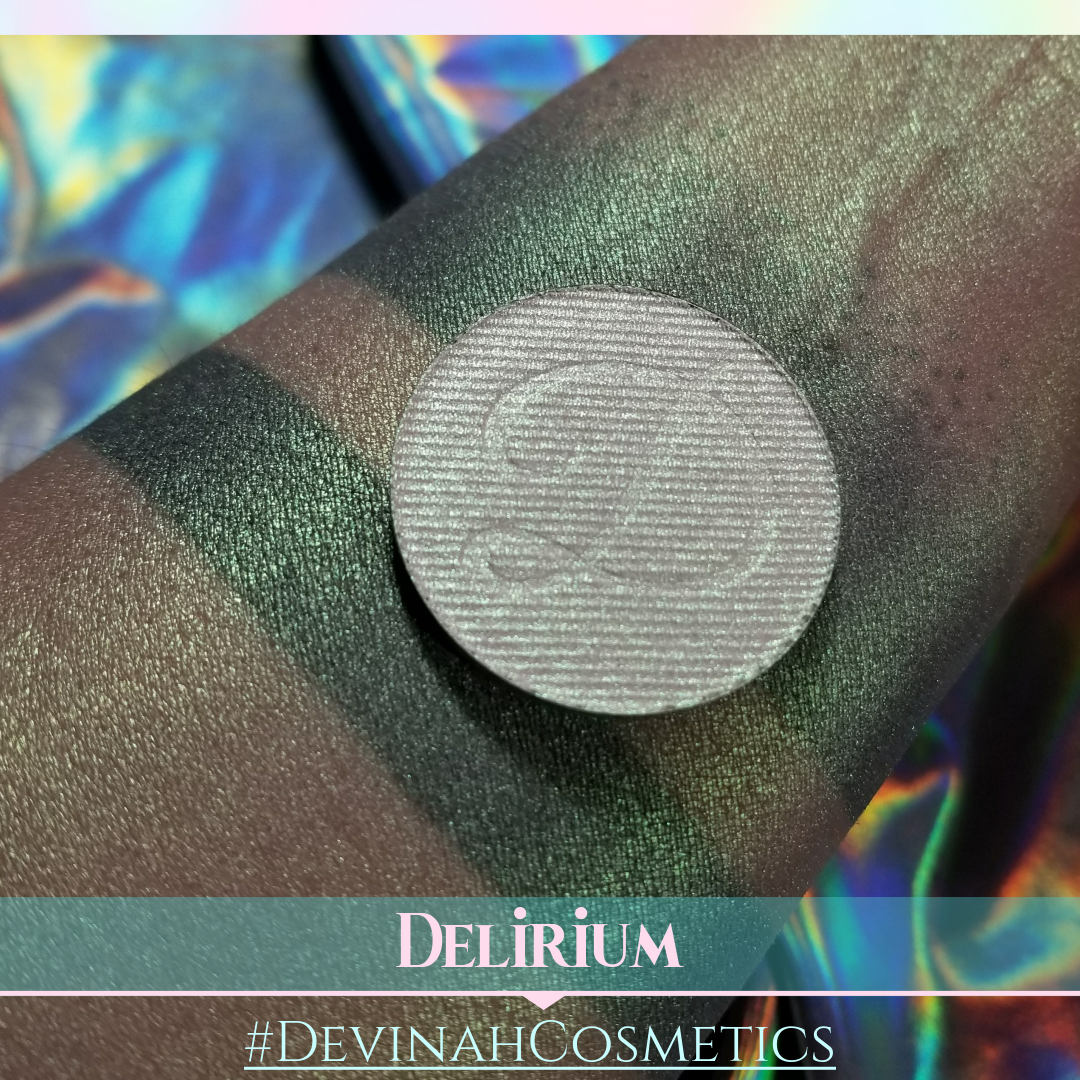 DELIRIUM Iridescent Face and Body Highlighter