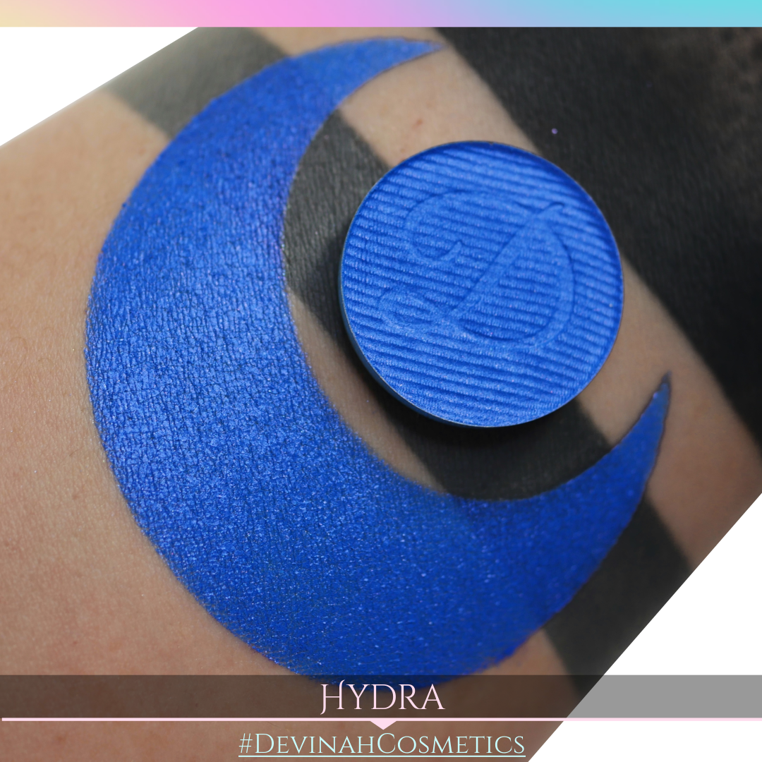 Hydra bluest blue shimmer eyeshadow