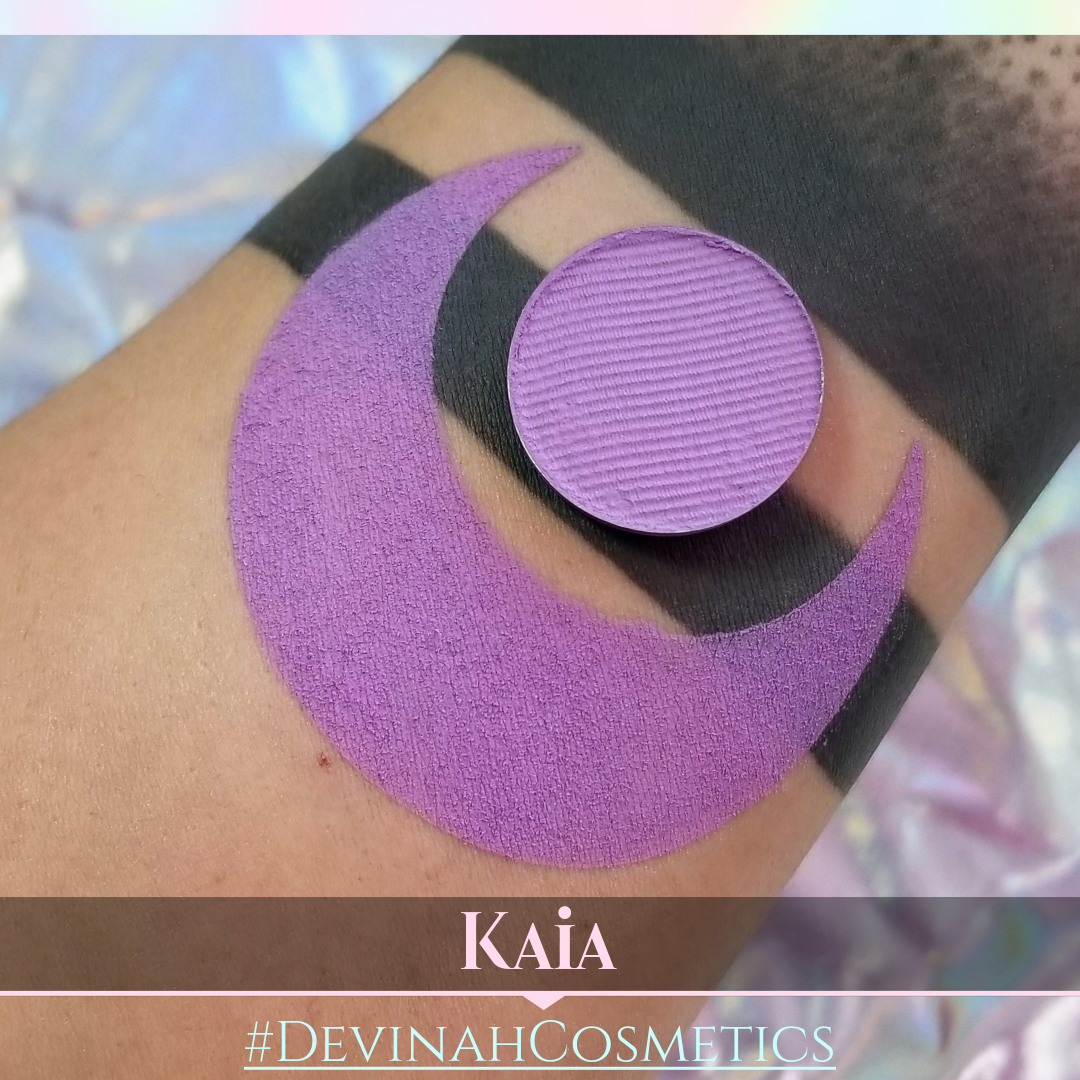 Matte eyeshadow, purple eyeshadow, violet eyeshadow, matte eye shadow