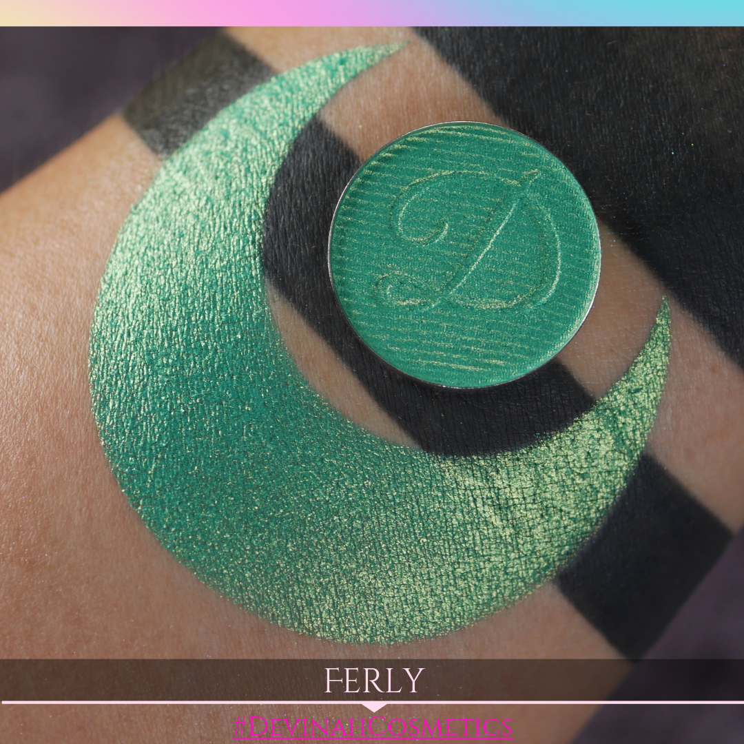 Golden grassy green shimmer eyeshadow